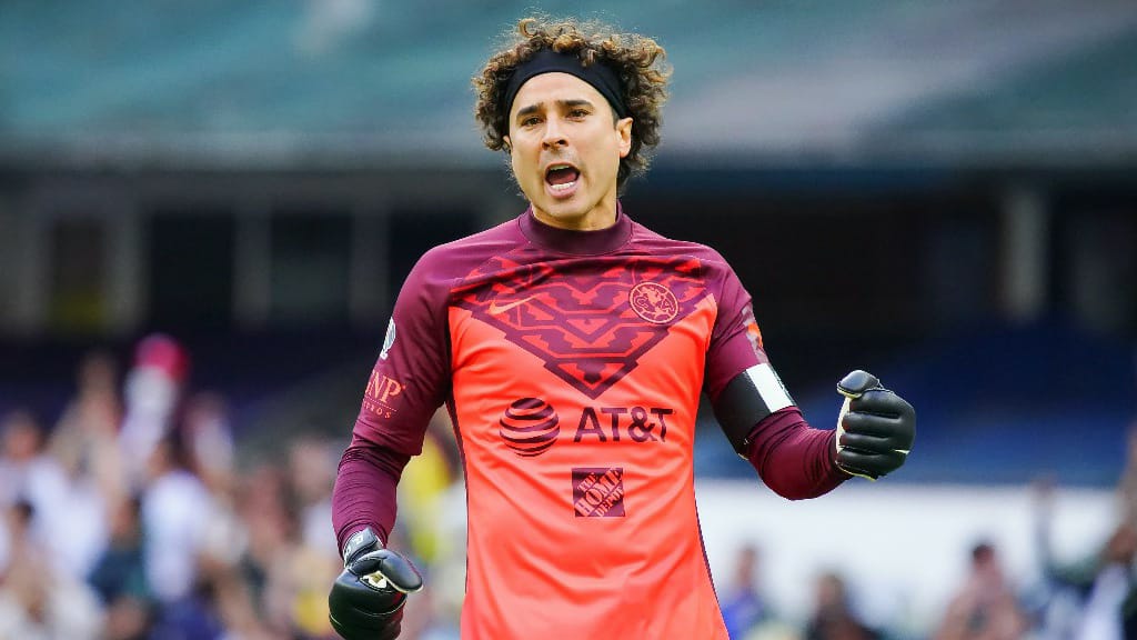 América: El futuro de Guillermo Ochoa sigue en el Nido