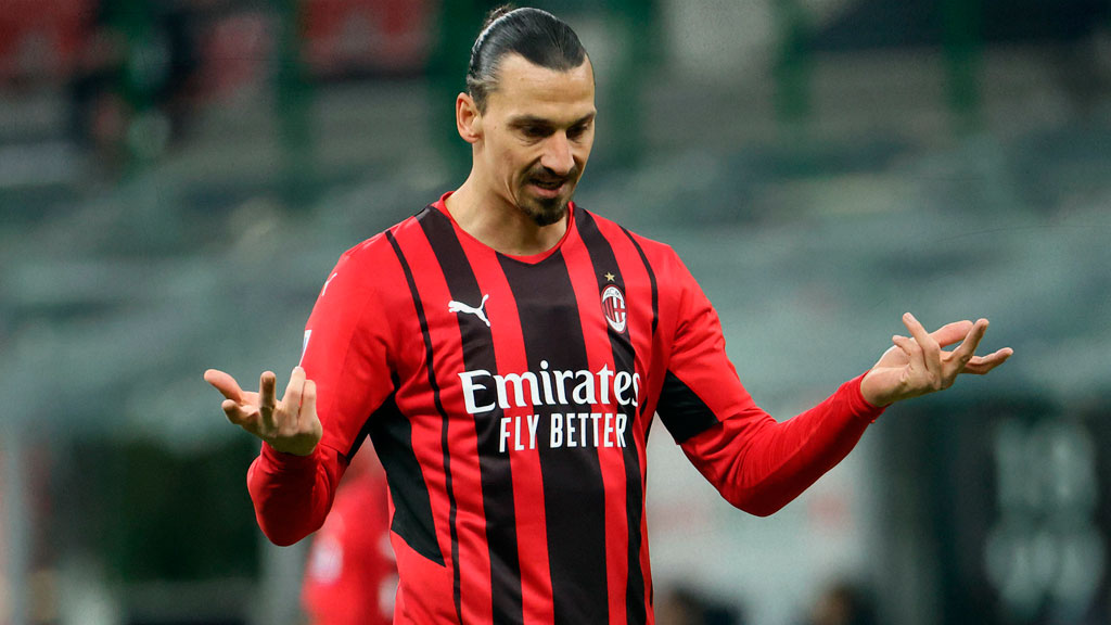Zlatan Ibrahimovic: AC Milan acepta renovarle con reducción de salario