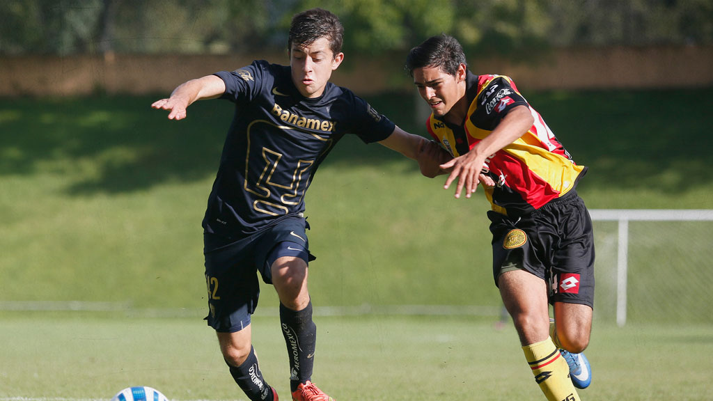 Alan Mozo en sus inicios con los Pumas de la UNAM