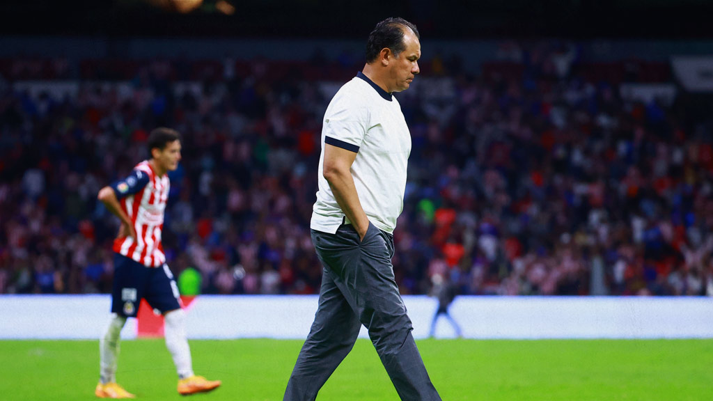 Juan Reynoso ya tiene ultimátum con la Máquina de Cruz Azul