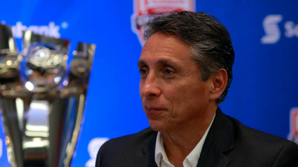 5 ex futbolistas que optaron por la política en México
