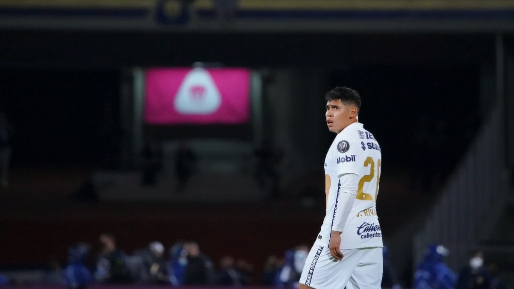Pumas: La historia de Jesús Rivas, el canterano universitario más joven en debutar en Liga MX