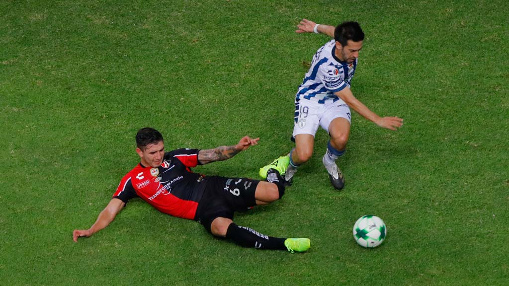 Desde las televisoras se jugó otra final; Atlas vs Pachuca se batieron en el terreno de juego