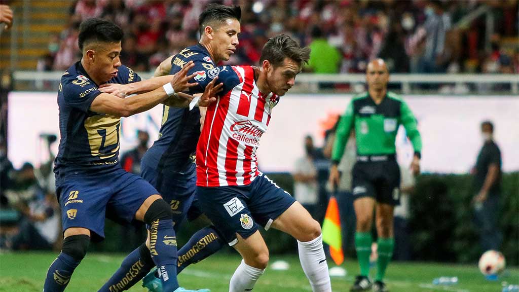 Chivas vs Pumas: transmisión en vivo del partido de repechaje; escucha la Liga MX Clausura 2022 en directo