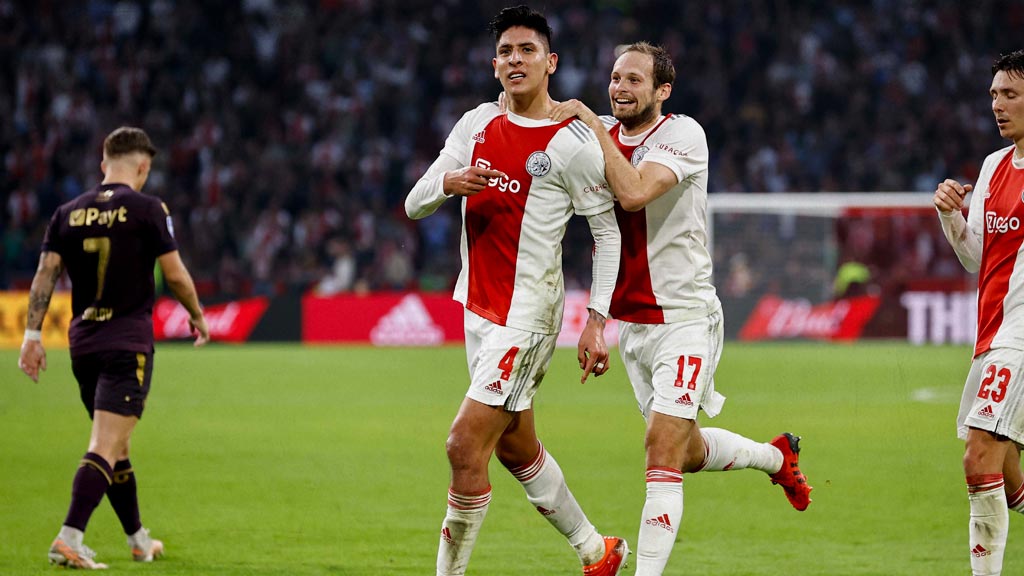 Edson Álvarez se ha convertido en un hombre fundamental para el Ajax