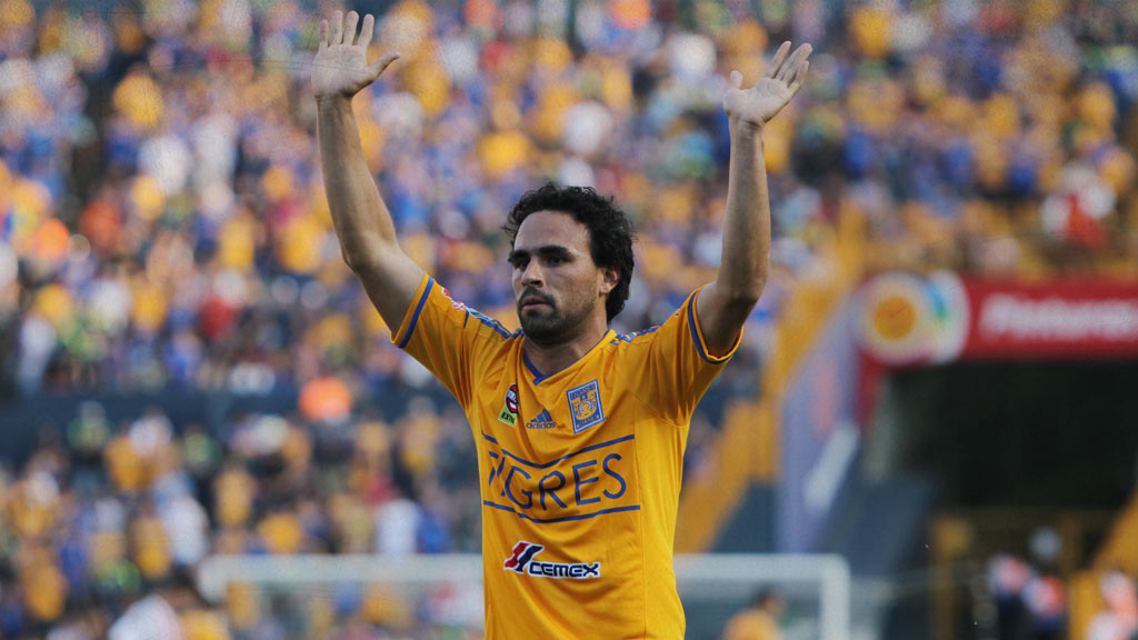 Enrique Esqueda vivió momentos complicados con Tigres