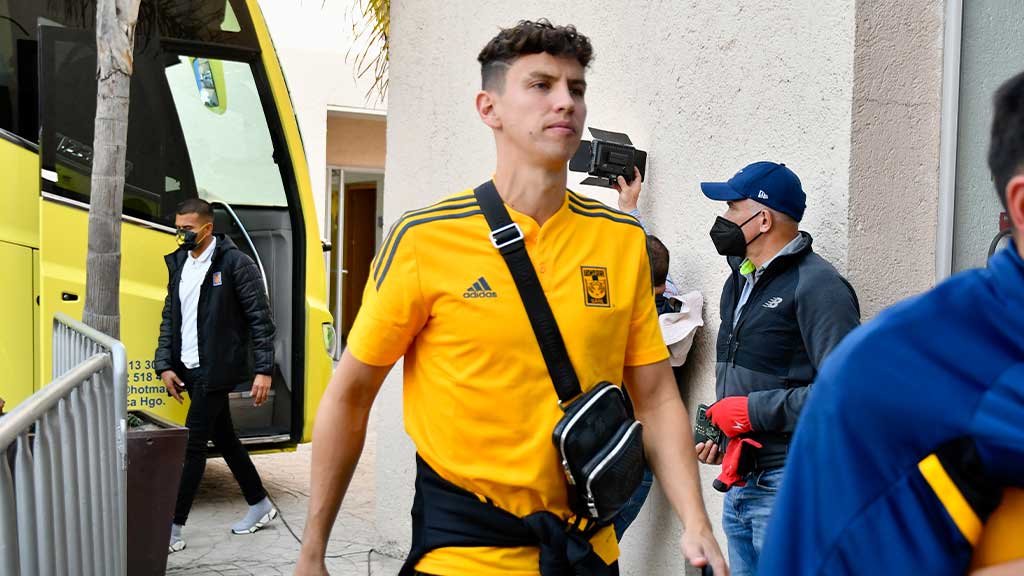 Tigres: Lichnovsky, de ser un fichaje estelar a ser señalado por aficionados