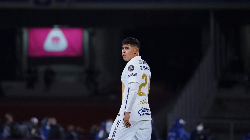 Jesús Rivas, otro lateral derecho que puede ocupar Pumas UNAM