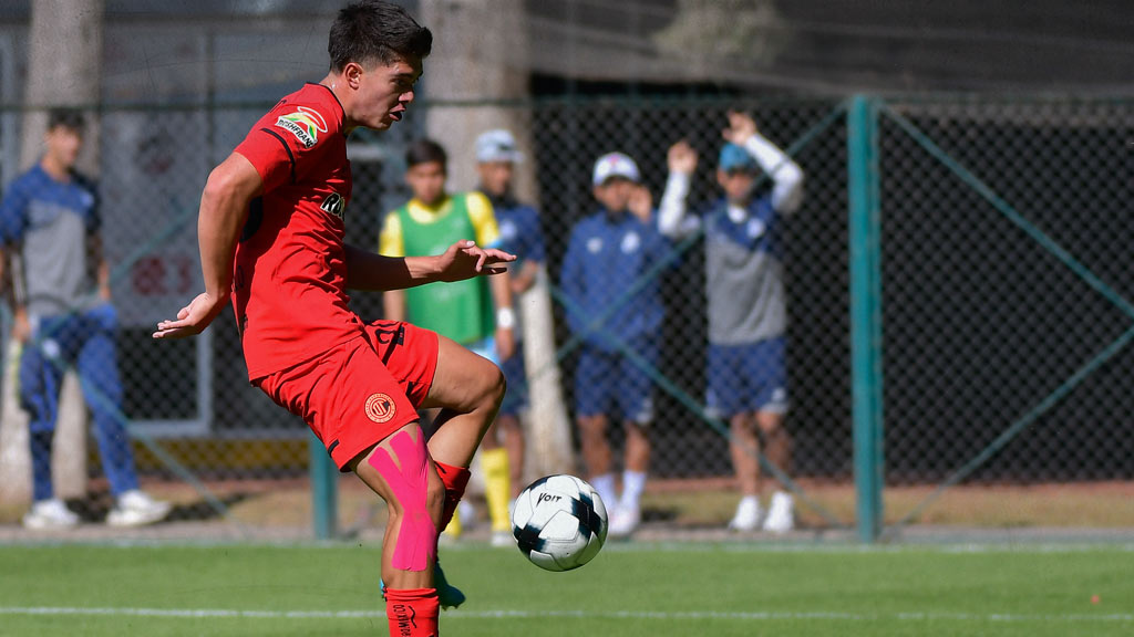 Se tienen altas expectativas en Juan Pablo González, canterano de Toluca