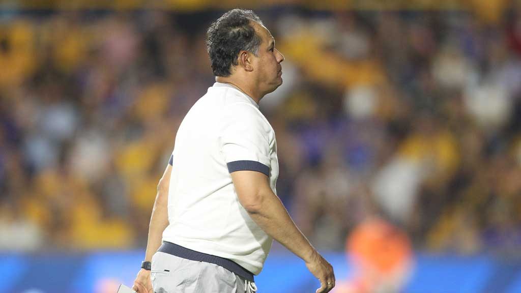 Cruz Azul: ¿Cuántos técnicos pasaron antes de que Reynoso rompiera la malaria?