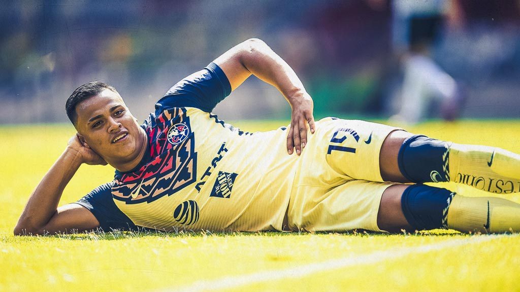 América: Quién es Román Martínez, el canterano que ilusiona en las Águilas