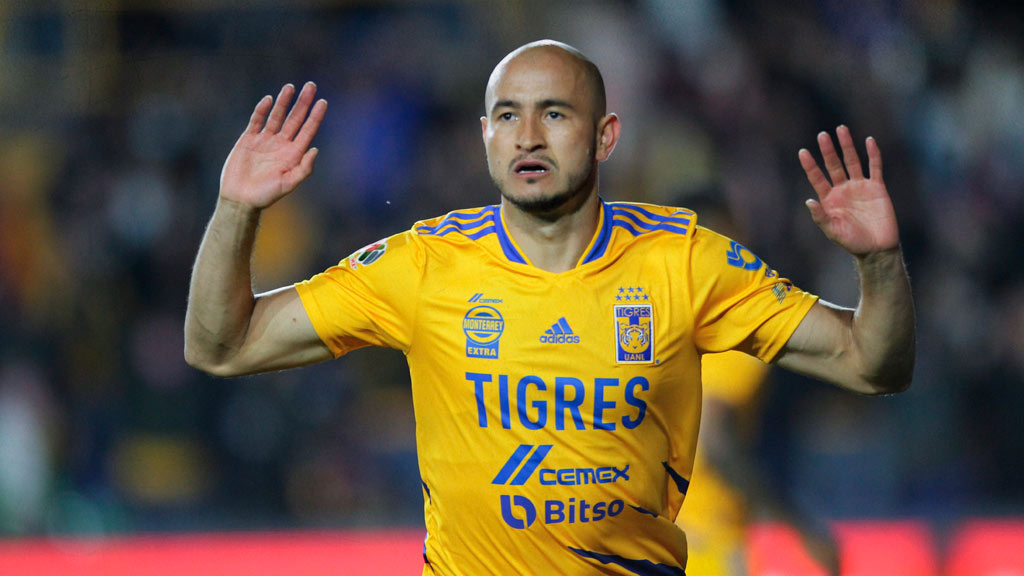 Carlos González, desperdició interés y se quedará en Tigres UANL