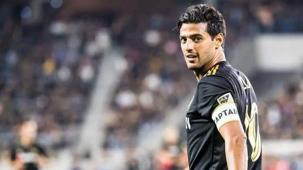 Carlos Vela renueva contrato con el LAFC; los detalles de su nueva extensión