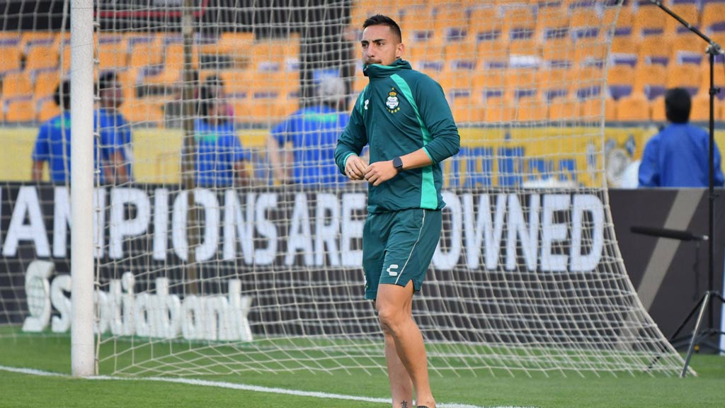 Javier Correa, obligado a regresar a Santos Laguna para el torneo Apertura 2022