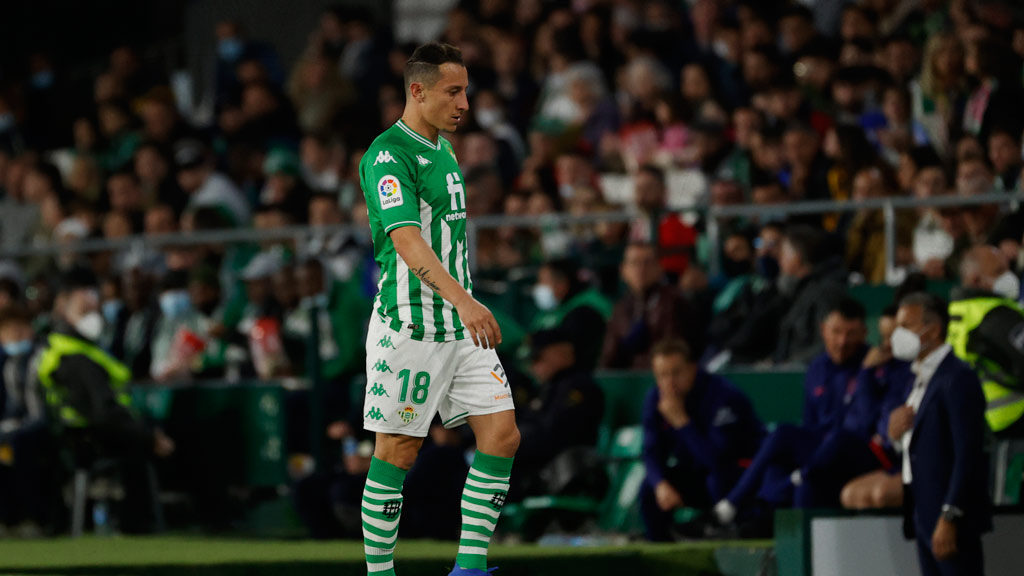 Andrés Guardado se aferra a Europa rechazando a la MLS