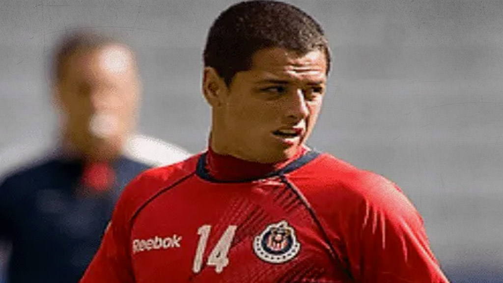 Chicharito, el dorsal 14 más recordado en Chivas