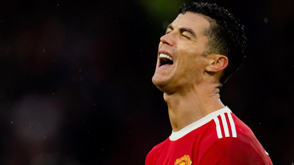 Cristiano Ronaldo, dispuesto a sacrificar sueldo para salir del Manchester United