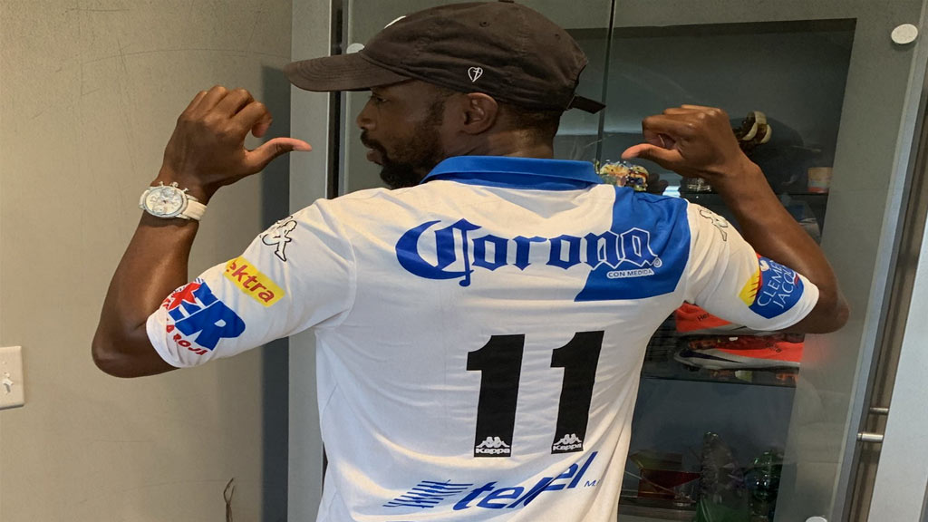 DaMarcus Beasley con la camiseta del Puebla; un histórico con Estados Unidos