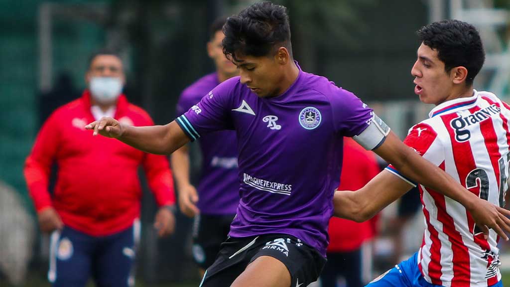 Mazatlán ´frena´ el crecimiento de Gabriel López; juvenil que debutó con gol en el Apertura 2022