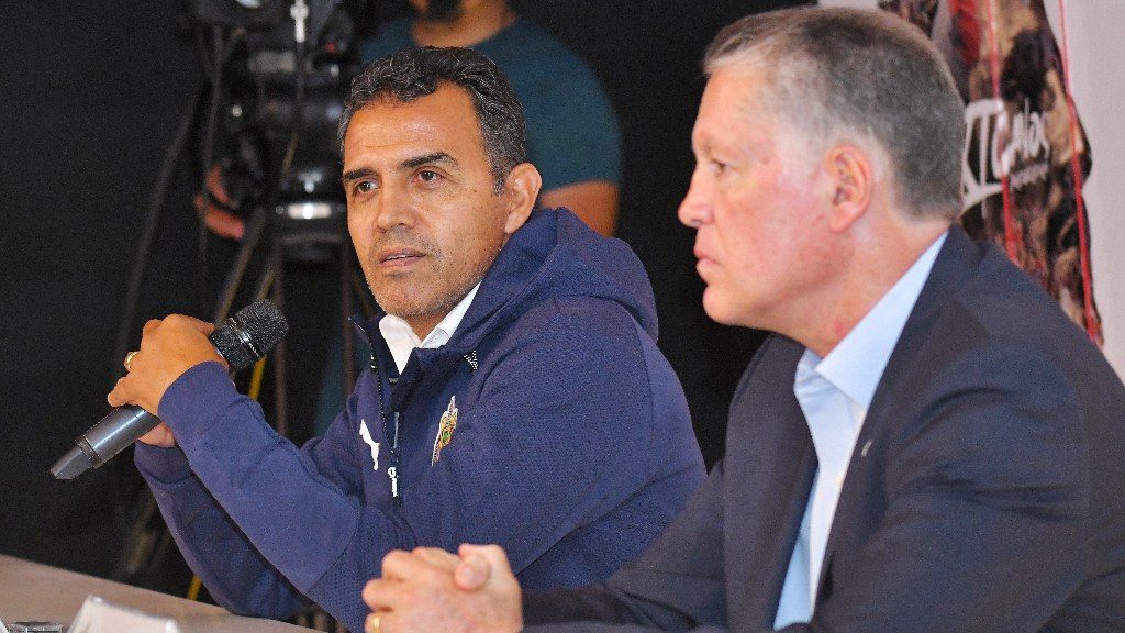 Chivas, Ricardo Cadena y el peor inicio en la era de Amaury Vergara