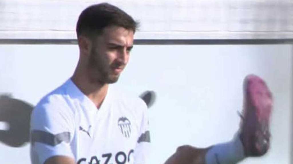 Hijo de Claudio ‘Piojo’ López con posibilidad de representar a México; se encuentra a prueba con el Valencia