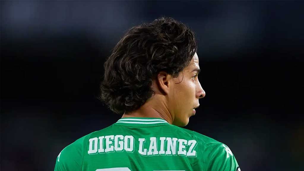 Diego Lainez no viaja con el Betis; Almería se perfila como su nuevo destino