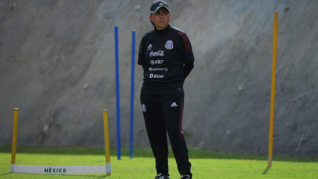 Mónica Vergara no tiene su continuidad asegurada en la Selección Mexicana Femenil tras fracaso