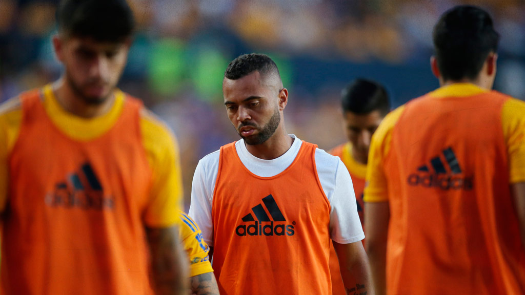 Rafael Carioca de Tigres nuevamente es colocado en Botafogo