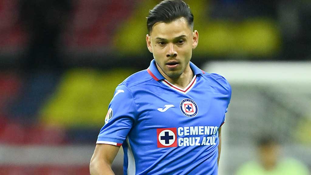 Cruz Azul: De ser titular indiscutible a ir a la banca; Ángel Romero sería suplente ante Necaxa