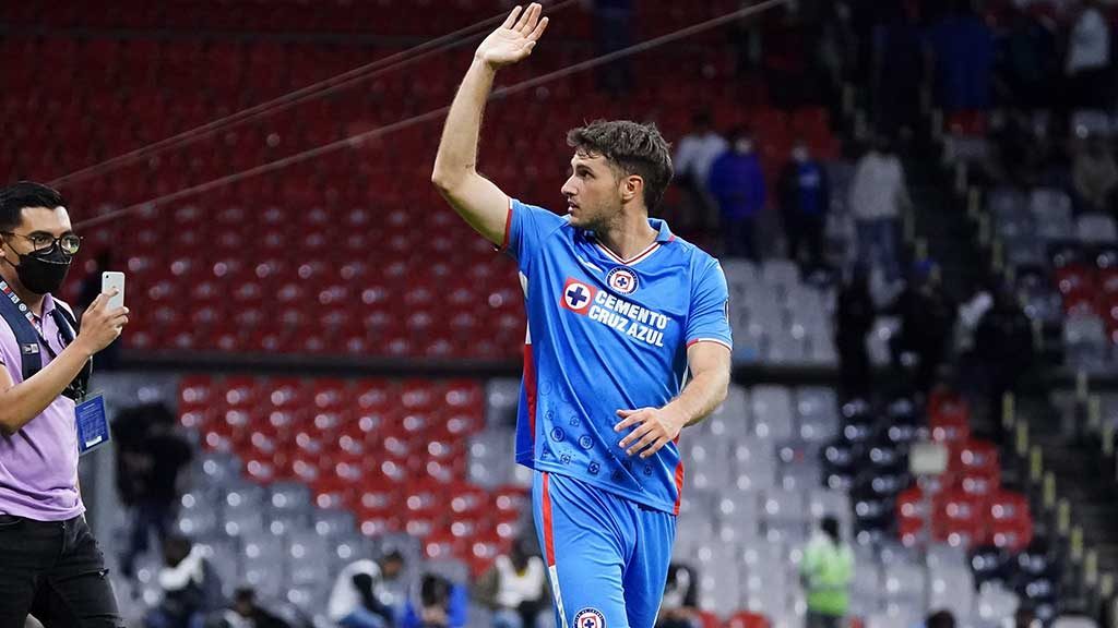 Santiago Giménez se entrena con Cruz Azul; ¿viaja para jugar ante San Luis?