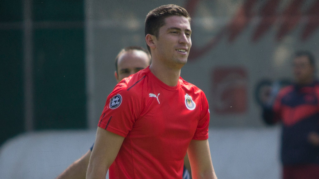 Santiago Ormeño ya se vistió con la camiseta de Chivas durante 2019