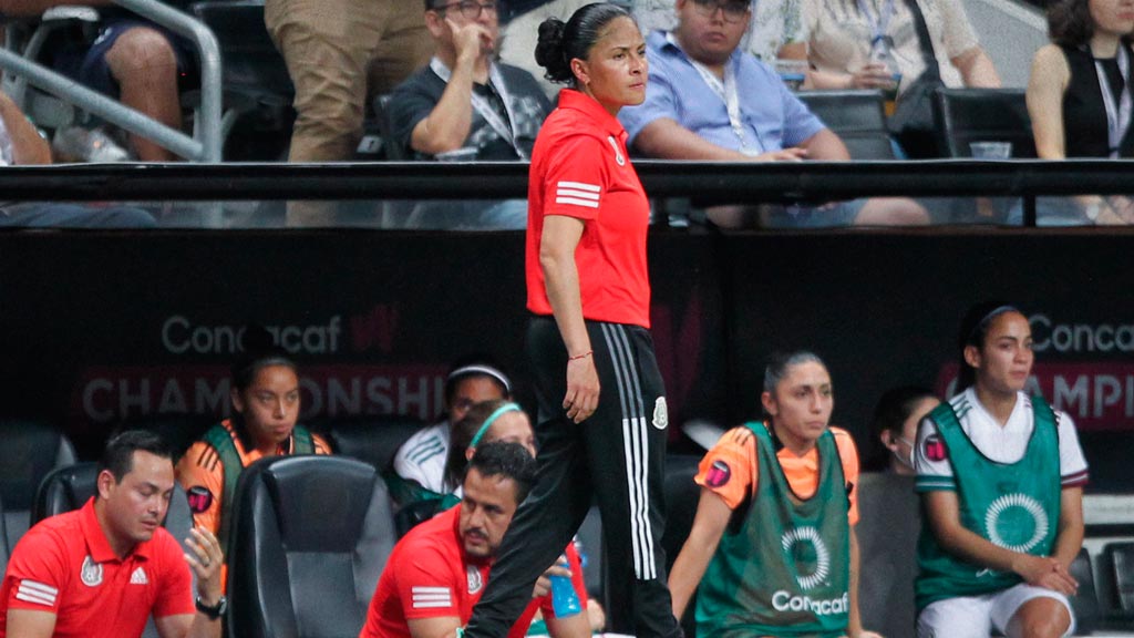 Selección Mexicana Femenil: Analizan continuidad de Mónica Vergara