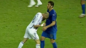 Zinedine Zidane; cabezazo, expulsión y un adiós