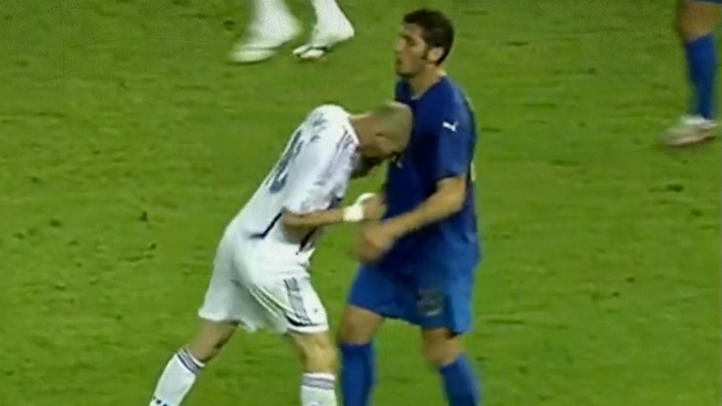 Zinedine Zidane; cabezazo, expulsión y un adiós