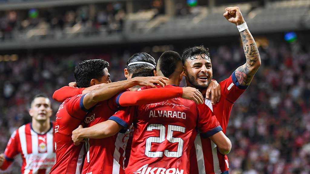 Chivas y Santos, los equipos que cambiaron su destino en el Apertura 2022