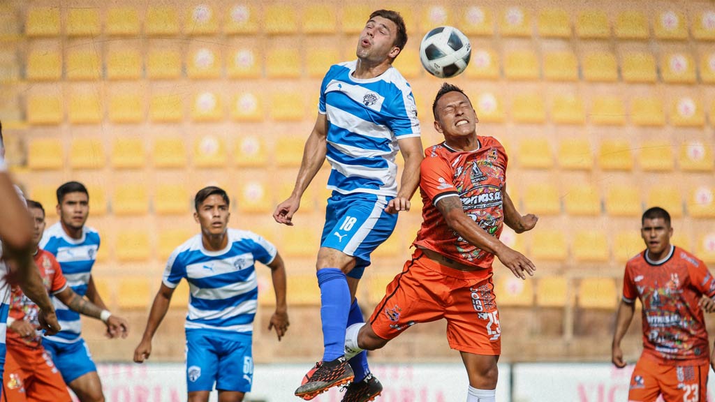 Axel Grijalva, defensa de Rayados de Monterrey