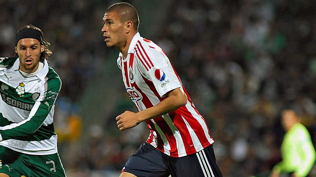 Jorge Enríquez en su paso por las Chivas de Guadalajara