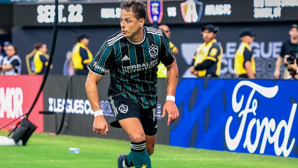 Chicharito debe cumplir cuota de goles para renovar con LA Galaxy