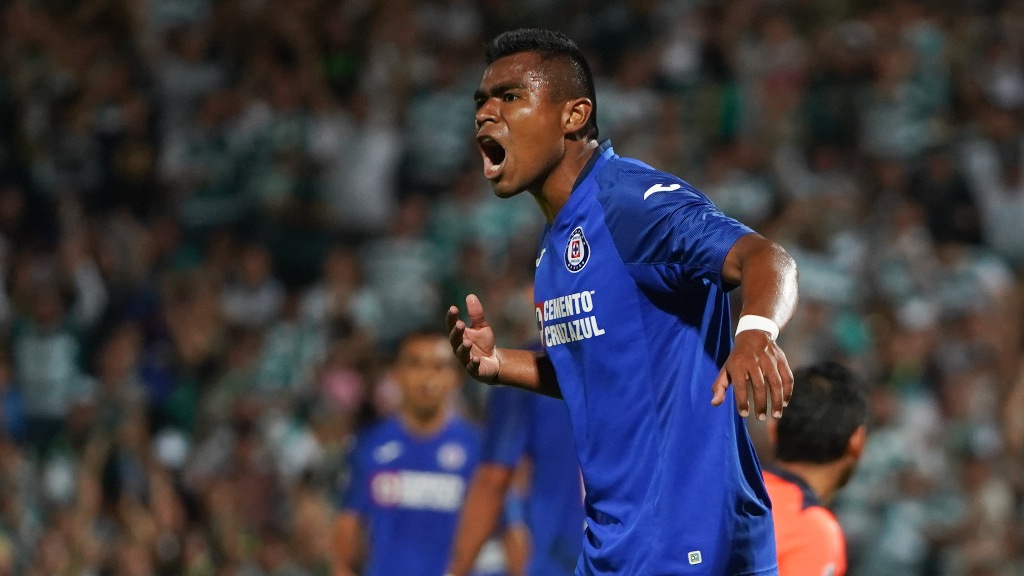 Jaiber Jiménez busca afianzarse en Cruz Azul a sus 27 años, oriundo de la cantera
