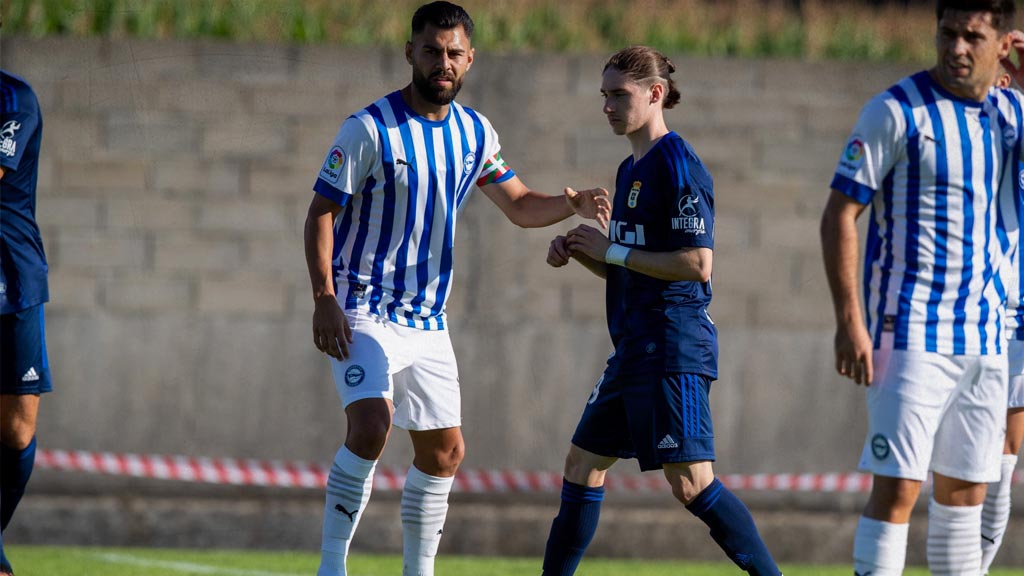 Marcelo Flores busca establecerse en Europa con el Real Oviedo