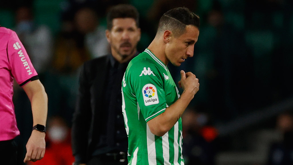 ¿Por qué Andrés Guardado y otros jugadores de LaLiga corren riesgo de no ser inscritos?