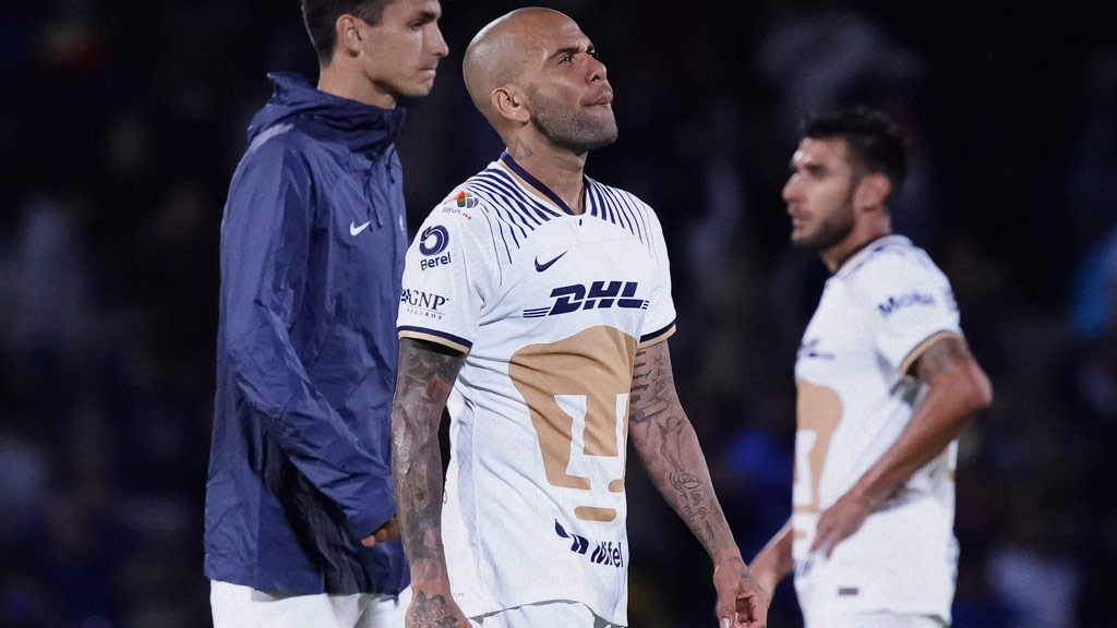 Pumas: ¿Dani Alves puede jugar en la lateral derecha?