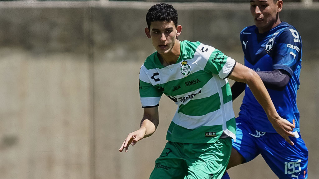 Salvador Mariscal, otro canterano de Santos Laguna que apunta a Europa