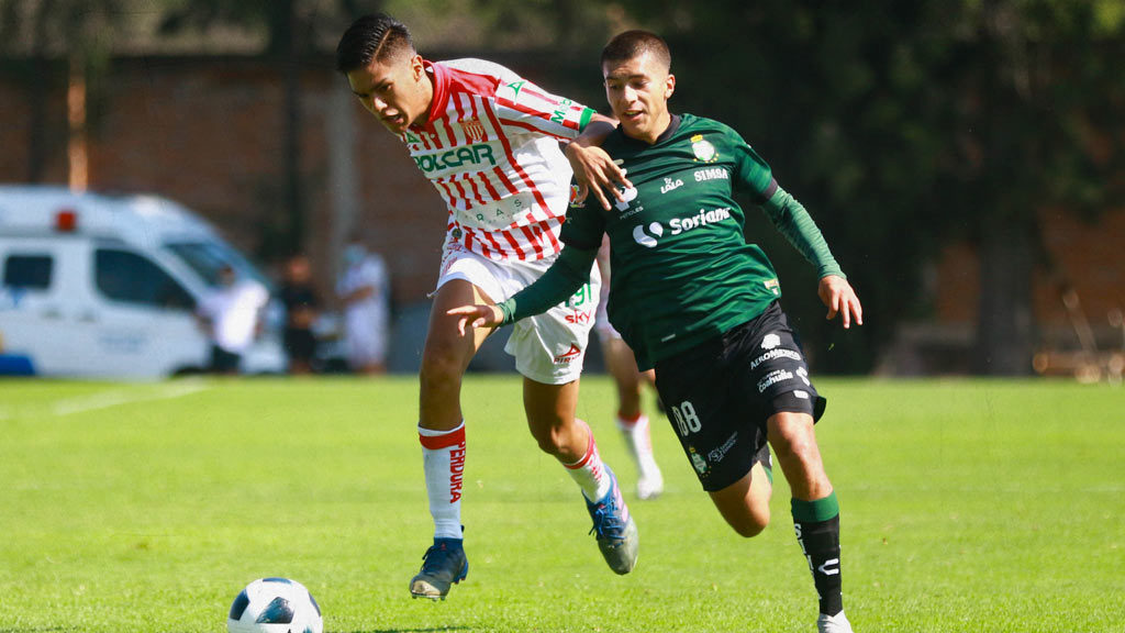 Santos Laguna ya prepara siguiente camada de laterales