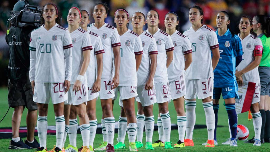 El Tricolor Femenil regresa a la actividad luego de su más reciente fracaso y ya sin Mónica Vergara