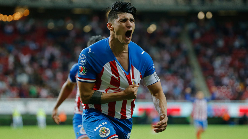 Alan Pulido quiere regresar a Chivas y hay posibilidades de reencuentro