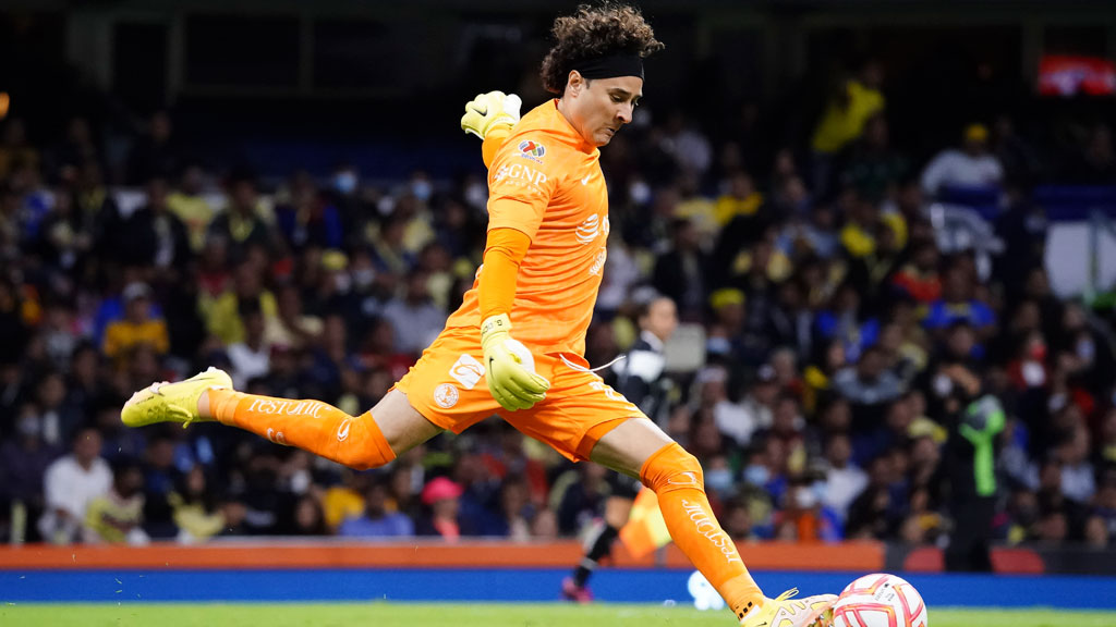 Guillermo Ochoa tiene la opción de marcharse al Mallorca con Javier Aguirre; tendría una nueva oportunidad en España