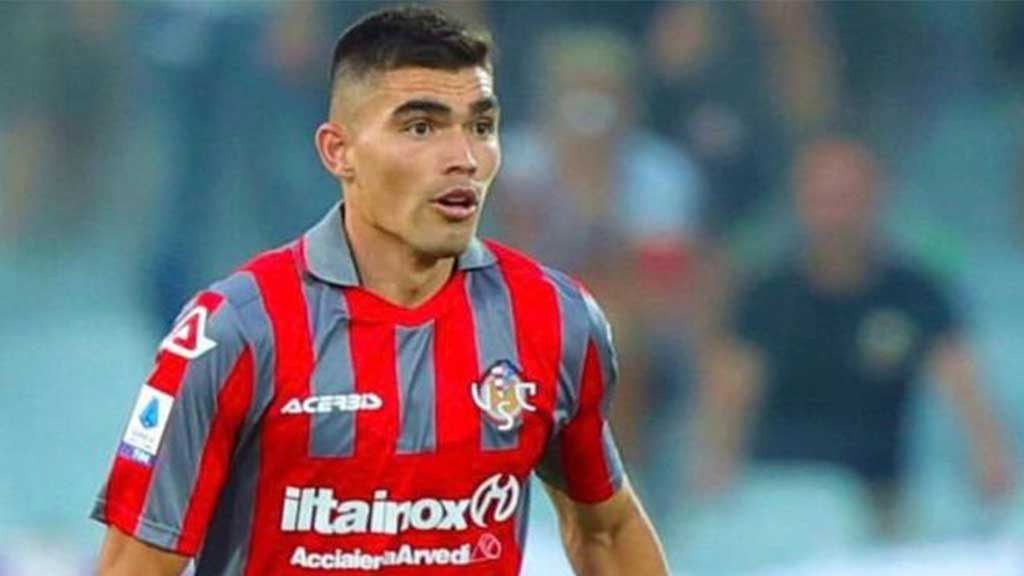 Johan Vásquez podría regresar al Genoa en el siguiente periodo de fichajes