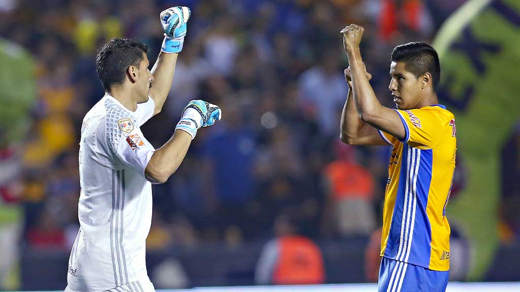 Tigres:Nahuel Guzmán y Hugo Ayala, los únicos jugadores que han vivido las 16 Fases Finales en la Liga MX