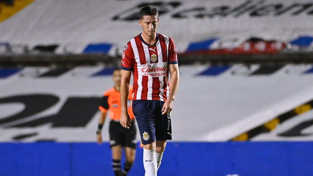 Santiago Ormeño de Chivas y Perú jugará vs Selección Mexicana